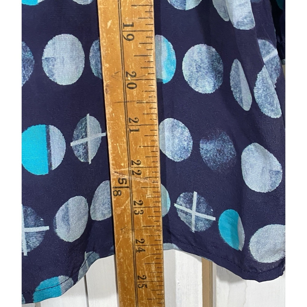 Anthropologie HD in Paris 100% Silk Cut Out Back Moon Phase Blouse in Blue Sz M - Picture 5 of 7